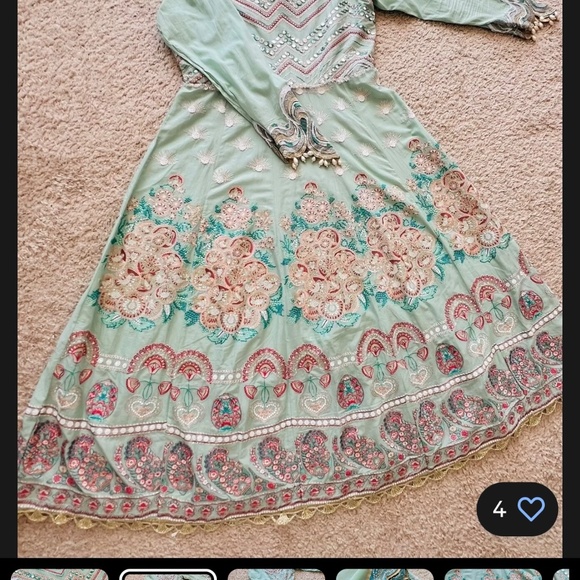 Pakistani designer lawn - Picture 7 of 7